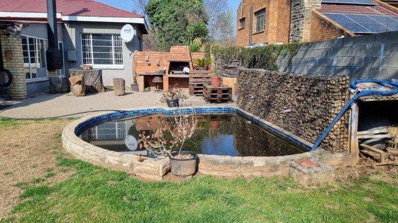 3 Bedroom Property for Sale in Ladybrand Free State